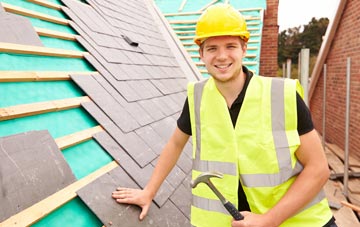 find trusted Gwerneirin roofers in Powys